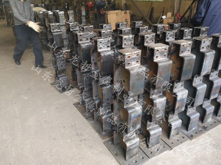 防撞鋼板立柱 防撞鋼板立柱